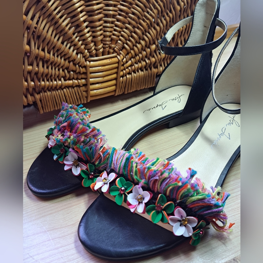 Vero Cuoio Isa Tapia Flat Sandals Size 36